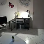 Apartment T1 Hyper Centre Saint-louis 