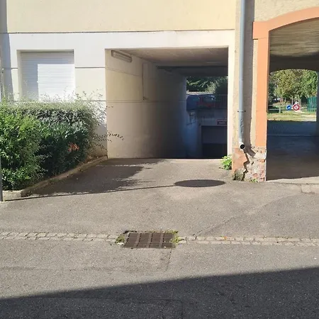 T1 Hyper Centre Saint-louis 