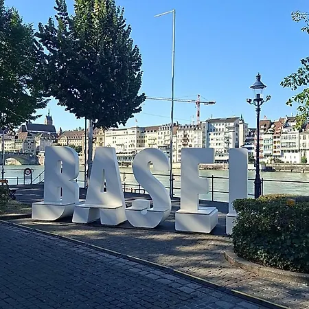 T1 Hyper Centre Saint-louis 